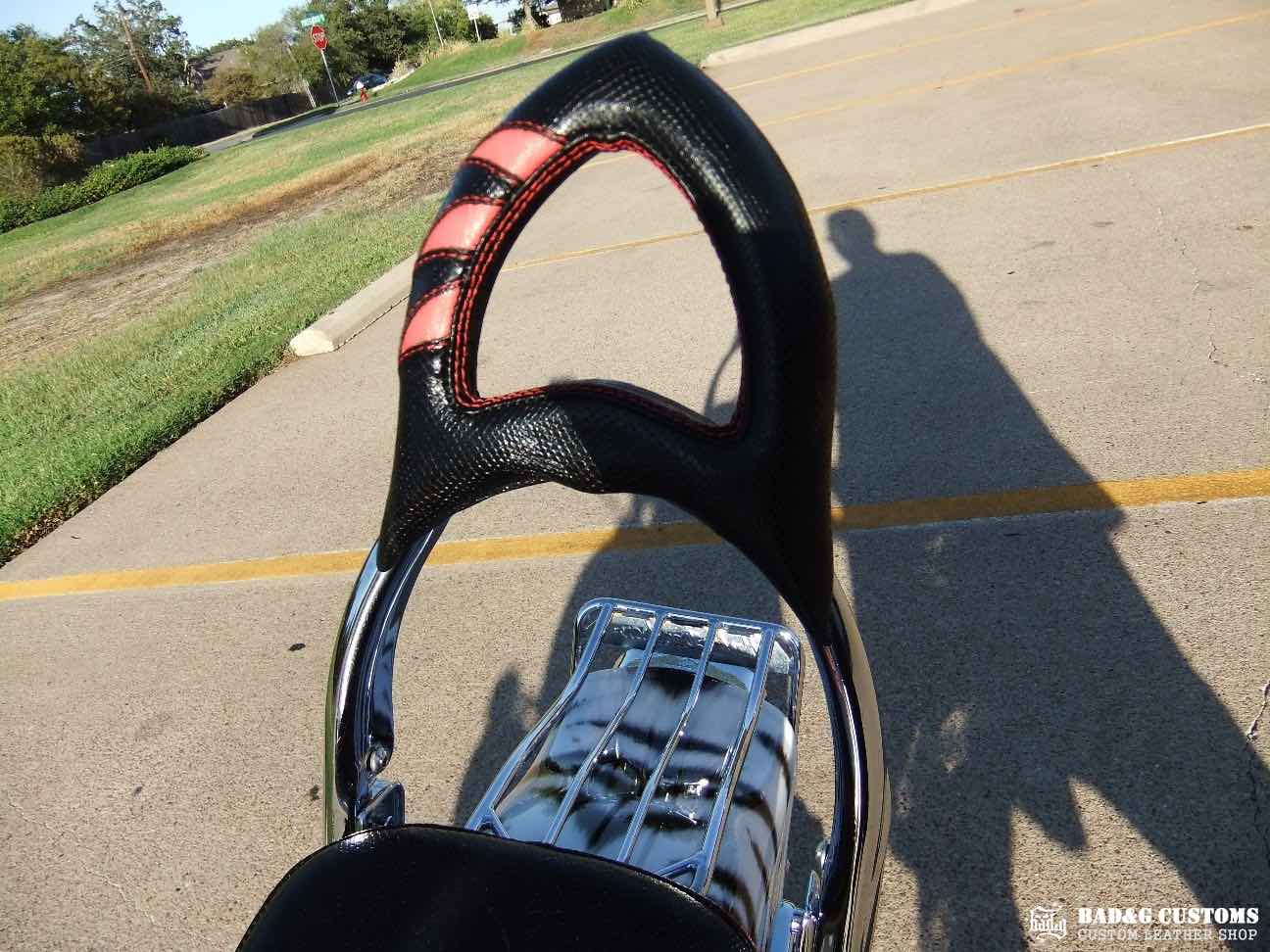 Harley-Davidson Softail Tribal Seat with Matching Backrest and Tool Bag