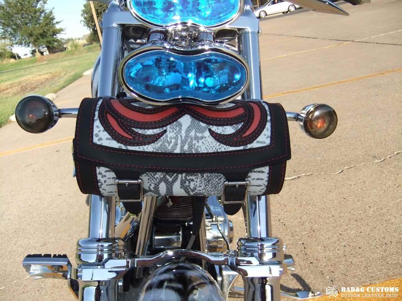 Harley-Davidson Softail Tribal Seat with Matching Backrest and Tool Bag