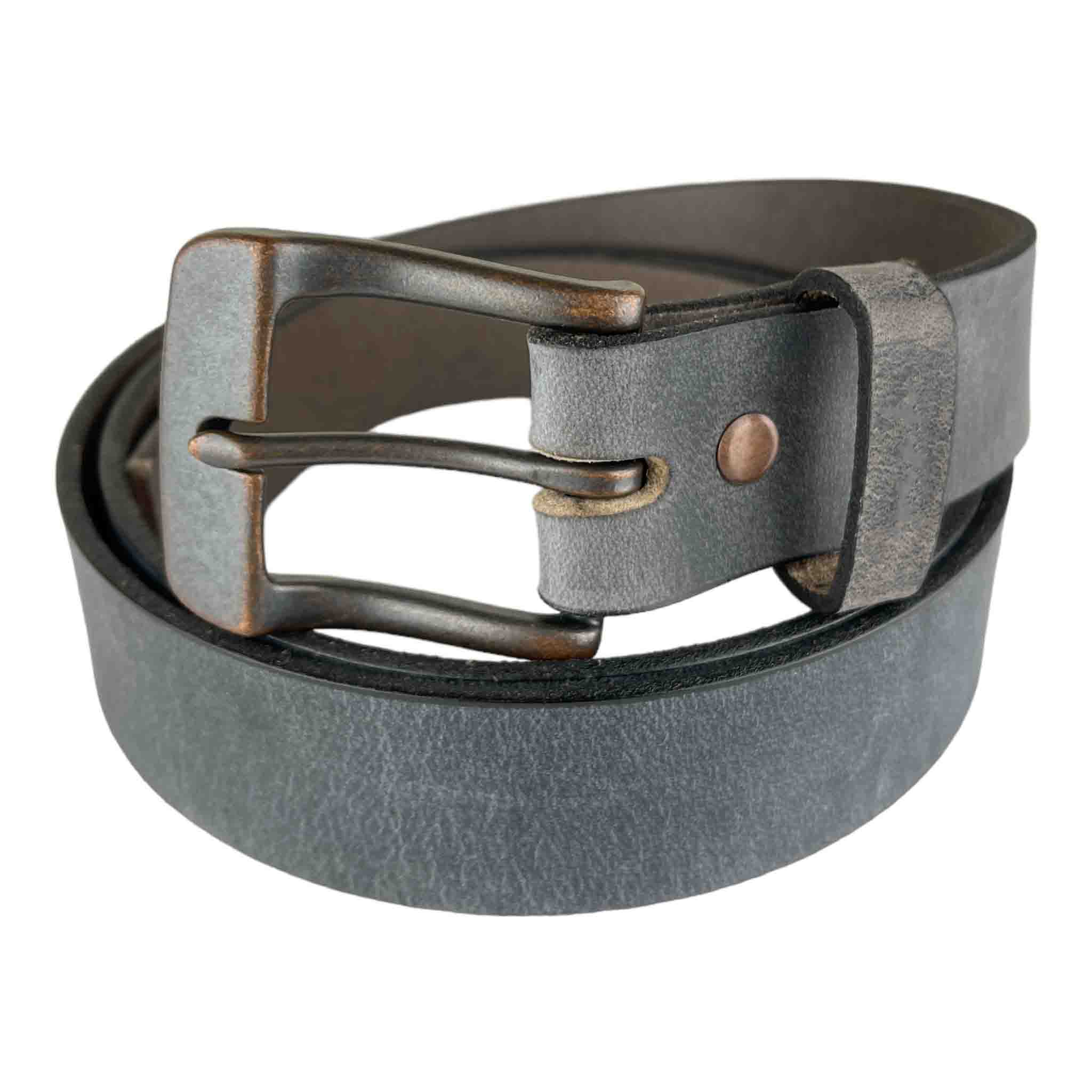 Introducing BAD&G CUSTOMS premium 1.5" Water Buffalo Leather Belts – a fusion of timeless craftsmanship and rugged elegance. Handcrafted with care, each belt showcases the unique character and durability of genuine water buffalo leather, known for its exceptional strength and natural grain patterns.